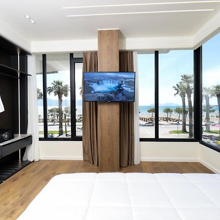 Hotel Adore Vlore Ngoại thất bức ảnh