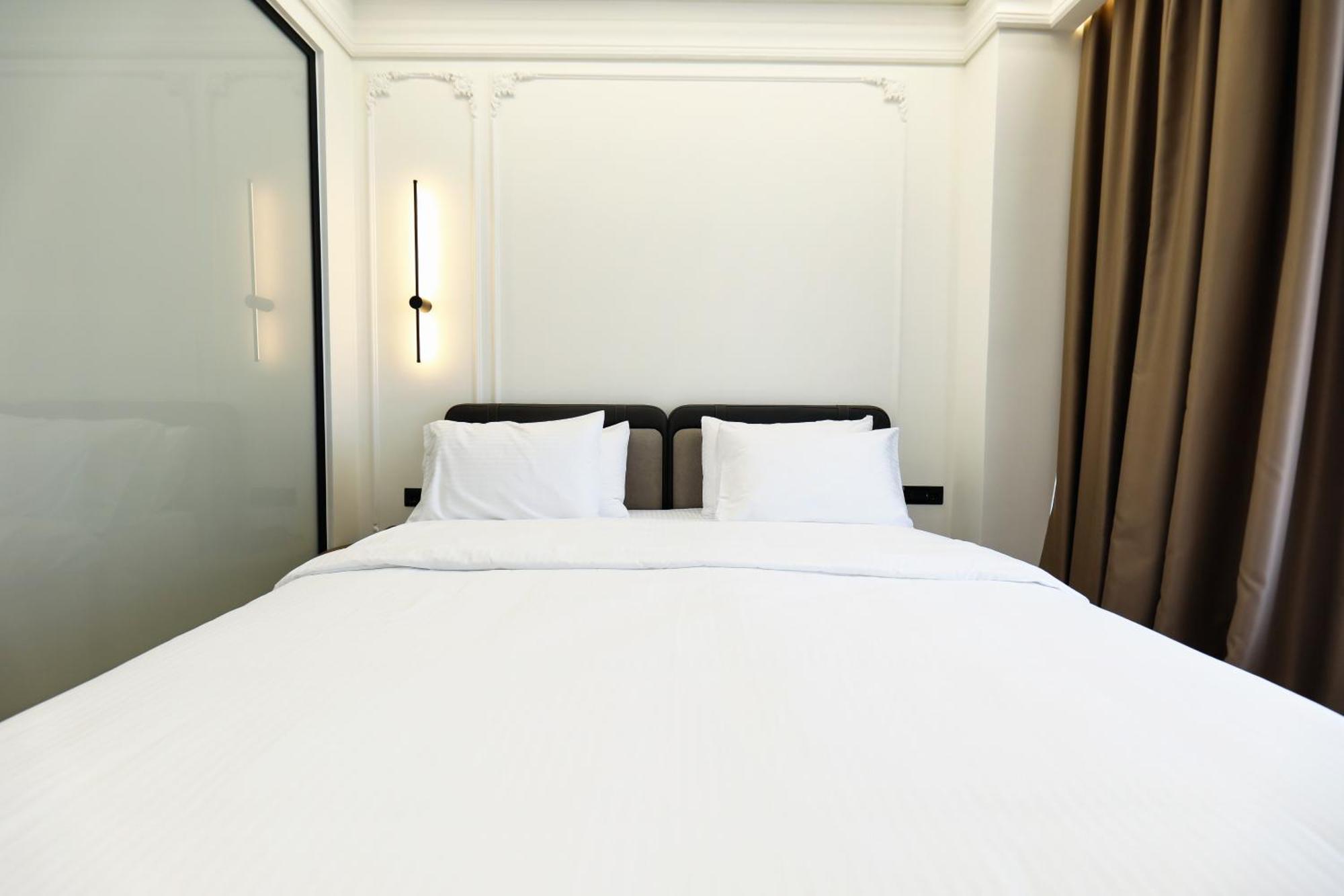 Hotel Adore Vlore Ngoại thất bức ảnh